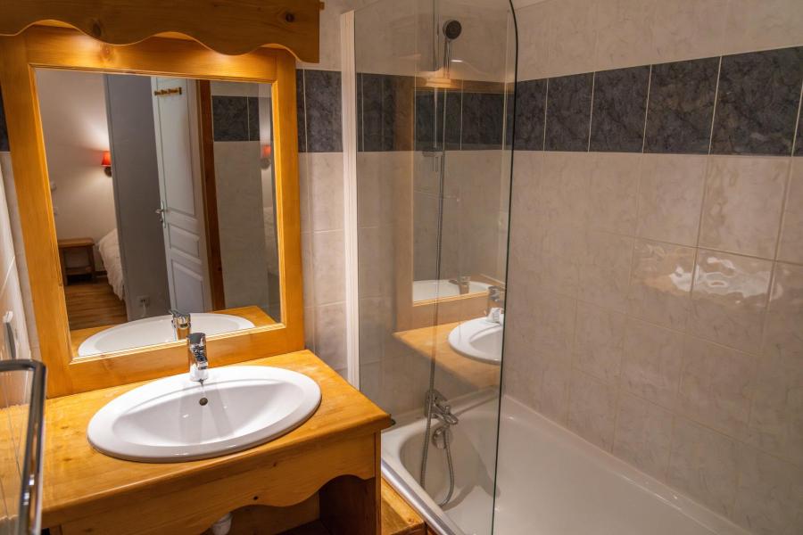 Vacaciones en montaña Apartamento 2 piezas cabina para 6 personas (MBC513) - Les Hauts de Preclaux I - Les Orres - Cuarto de baño