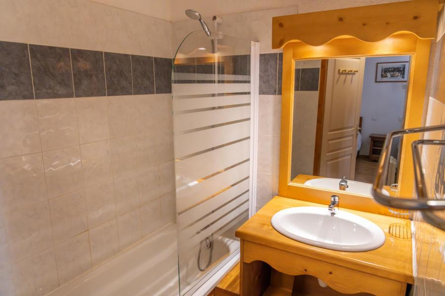 Vacaciones en montaña Apartamento 2 piezas cabina para 6 personas (MZ1216) - Les Hauts de Preclaux I - Les Orres - Cuarto de baño