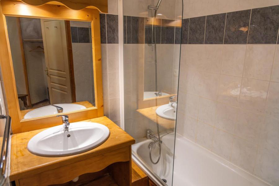 Vacaciones en montaña Apartamento 3 piezas cabina para 6 personas (MBB105) - Les Hauts de Preclaux I - Les Orres - Cuarto de baño