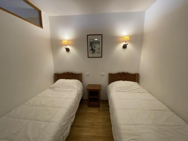 Vakantie in de bergen Appartement 2 kabine kamers 6 personen (MZ2216) - Les Hauts de Preclaux I - Les Orres - Kamer