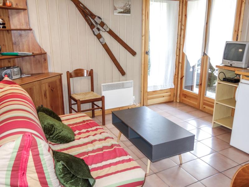 Holiday in mountain resort 2 room apartment 4 people (1) - Les Jardins Alpins - Saint Gervais - Living room