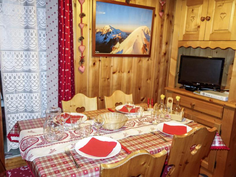 Holiday in mountain resort 2 room apartment 4 people (9) - Les Jardins Alpins - Saint Gervais - Living room