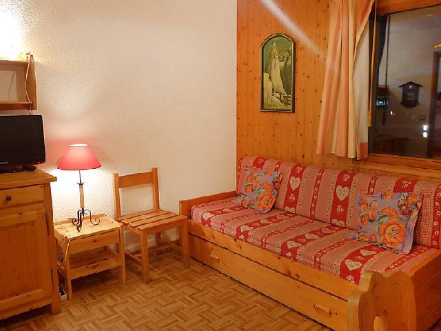 Holiday in mountain resort 1 room apartment 4 people (4) - Les Jardins du Mont-Blanc - Chamonix - Pull-out sofa