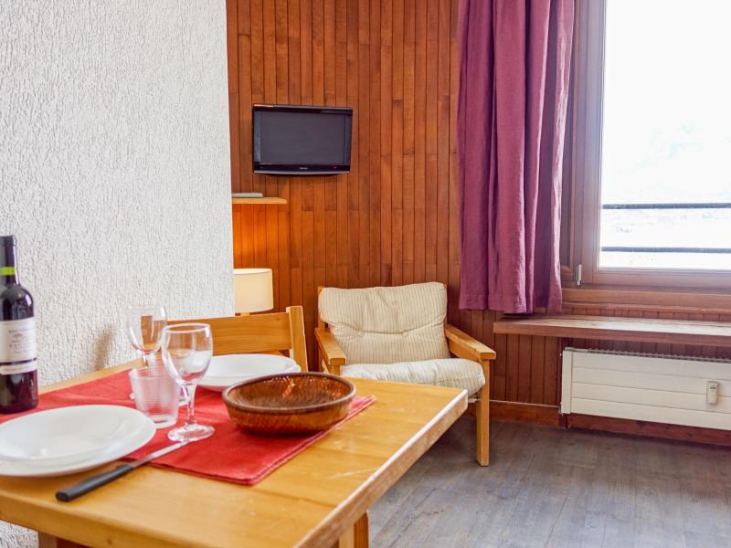 Wakacje w górach Apartament 1 pokojowy 2 osób (8) - Les Moutières B1 et B2 - Tignes - Pokój gościnny