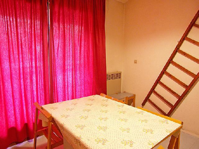 Holiday in mountain resort 2 room duplex apartment sleeping corner 5 people (7) - Les Olympiques - Tignes - Curtain to close
