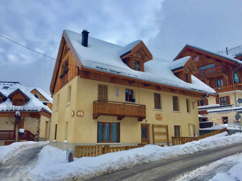 Holiday in mountain resort Maison Emilienne - Valloire