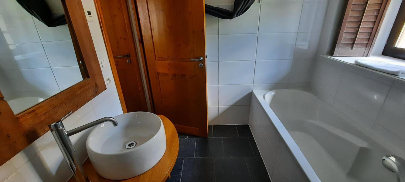 Vacances en montagne Appartement 4 pièces 8 personnes (2) - Maison le Mont des Huiles - Valloire - Baignoire