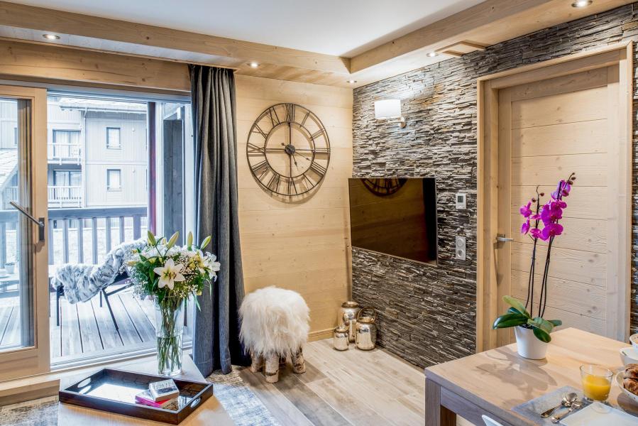 Holiday in mountain resort 2 room apartment cabin 2-4 people (D08) - Mammoth Lodge - Courchevel - Living room