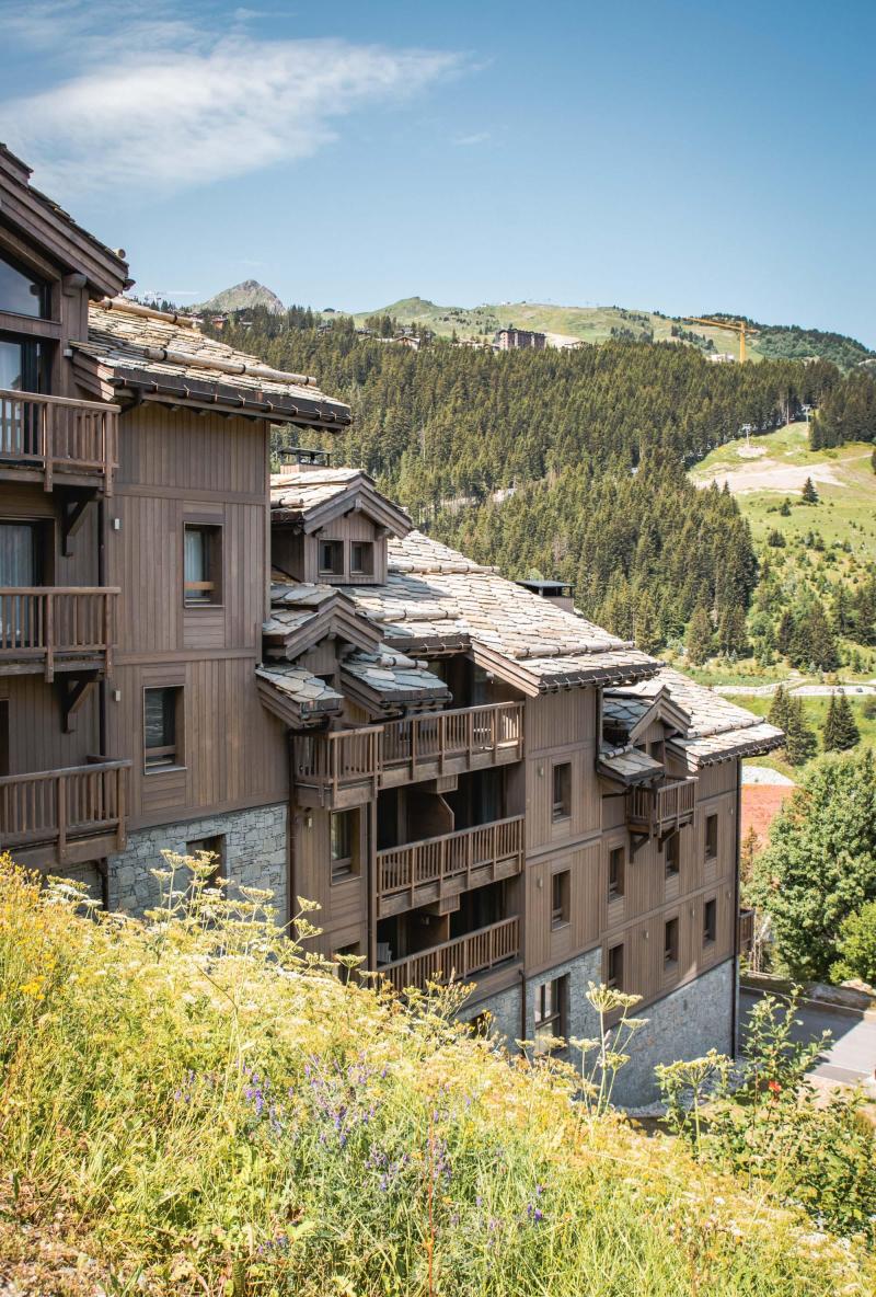 Vacances en montagne Mammoth Lodge - Courchevel - Extérieur été