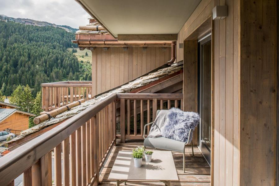 Vacaciones en montaña Apartamento 4 piezas para 8 personas (D10) - Mammoth Lodge - Courchevel - Balcón