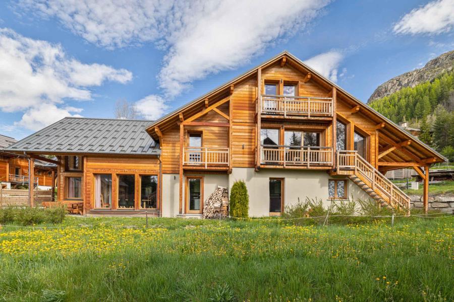 Vacanze in montagna Chalet su 3 piani 9 stanze per 11 persone (Marmotte 2) - MARMOTTANT - Serre Chevalier - Esteriore estate