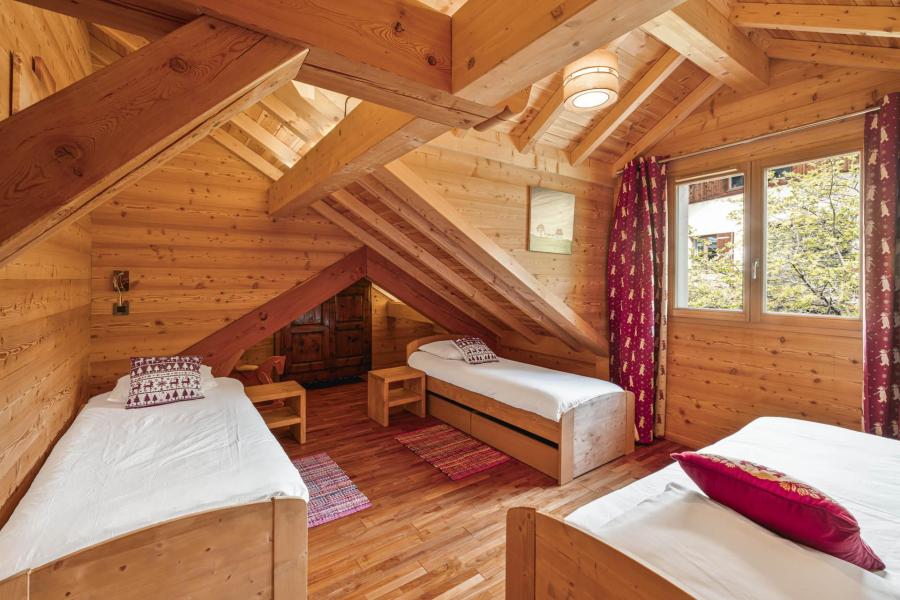 Vakantie in de bergen Chalet triplex 9 kamers 9 personen (Marmotte 1) - MARMOTTANT - Serre Chevalier - Kamer