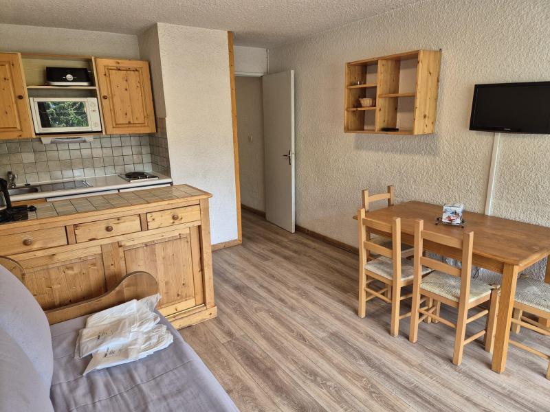 Vakantie in de bergen Studio bergnis 4 personen (107) - Meijotel - Les 2 Alpes - Woonkamer