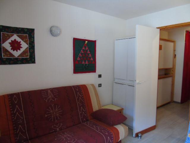 Holiday in mountain resort Studio 3 people (M2-334) - Melezets 2 - Valfréjus - Living room