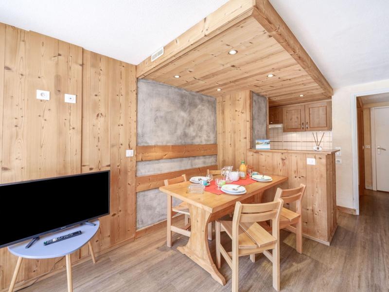 Holiday in mountain resort 1 room apartment 4 people (4) - Palafour - Tignes - Living room