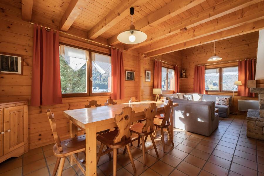 Urlaub in den Bergen 6 Zimmer Chalet für 11 Personen (15) - Pistes Du Soleil 15 / Ichiban - La Clusaz - Wohnzimmer