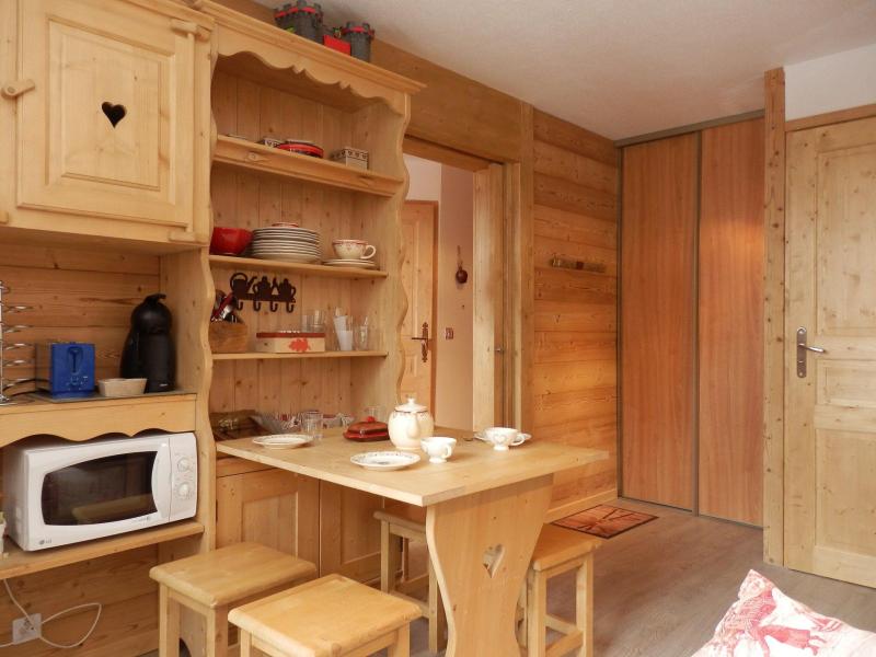 Vakantie in de bergen Appartement 2 kamers 4 personen (206) - Portes du Soleil - Avoriaz - Woonkamer