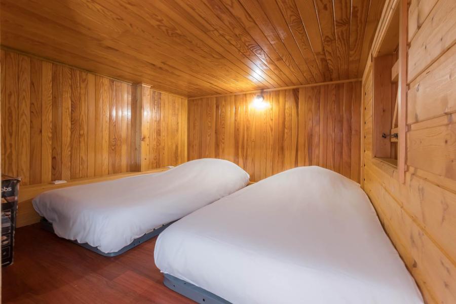 Vacaciones en montaña Estudio mezzanine para 5 personas (RE012W) - Résidence 1650 - Courchevel - Habitación