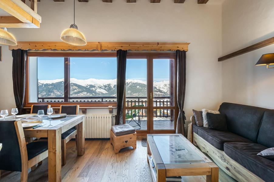 Holiday in mountain resort Studio mezzanine 5 people (RE012D) - Résidence 1650 - Courchevel - Living room