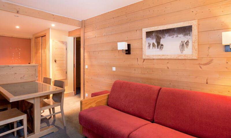Аренда на лыжном курорте Апартаменты 2 комнат 4 чел. (Sélection 32m²-2) - Résidence Aconit - Maeva Home - Les Menuires - летом под открытым небом