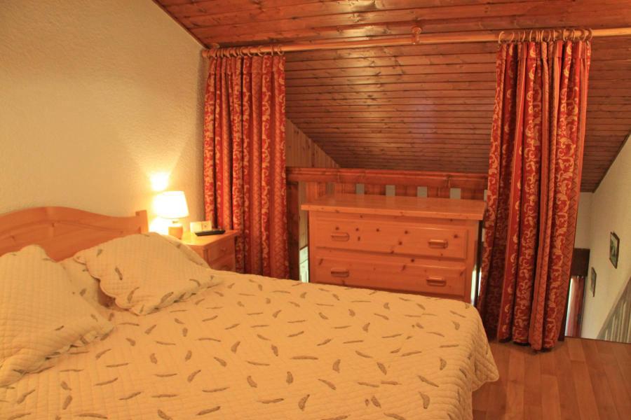 Urlaub in den Bergen Mezzanin-Studio für 4 Personen (45) - Résidence Adray - Les Gets - Schlafzimmer