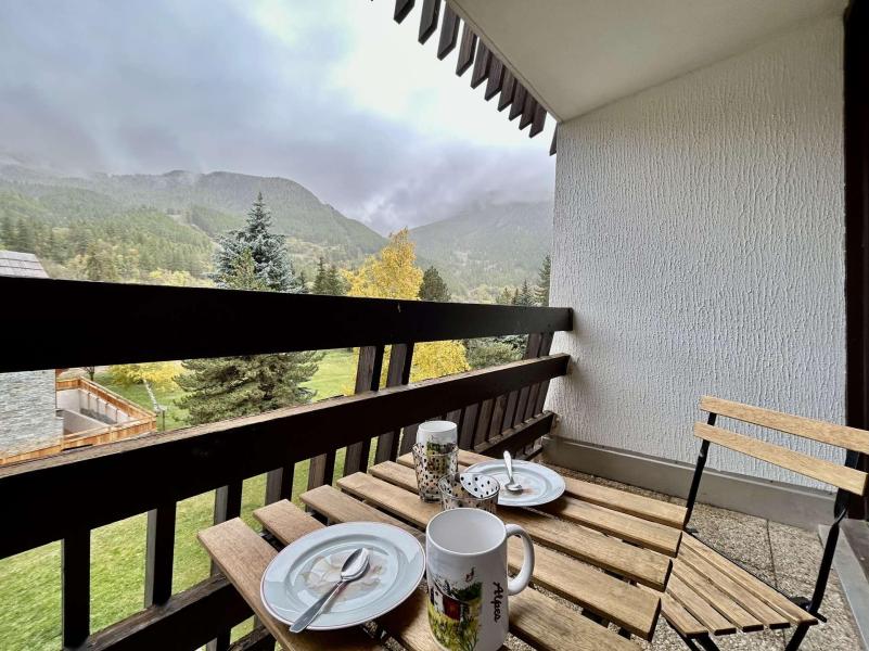 Vakantie in de bergen Studio bergnis 4 personen (LEN319) - Résidence Aigle Noir - Serre Chevalier - Balkon