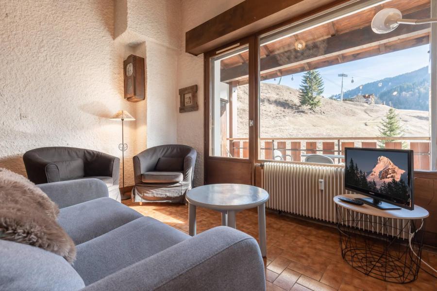 Vakantie in de bergen Appartement 4 kamers mezzanine 8 personen (AIGLBS) - Résidence Aigles I - La Clusaz - Woonkamer