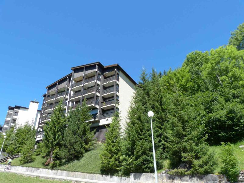 Ski verhuur Résidence Aiguille Verte - La Clusaz - Buiten zomer