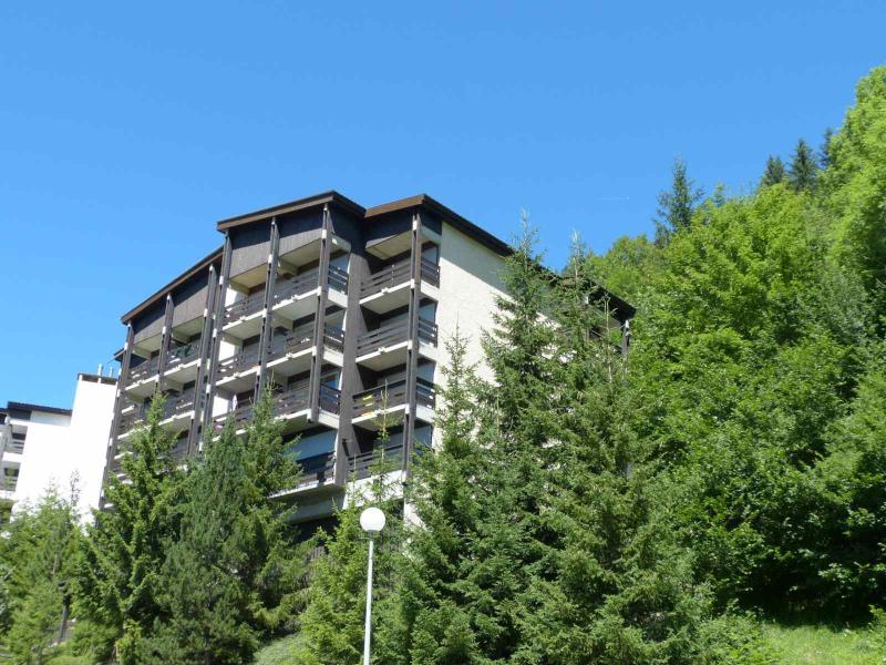 Ski verhuur Résidence Aiguille Verte - La Clusaz - Buiten zomer