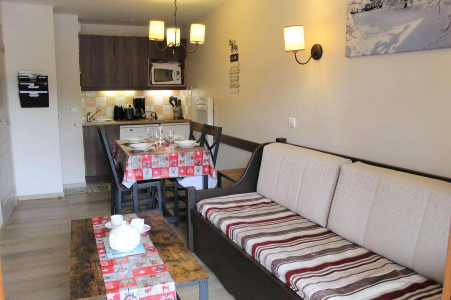 Holiday in mountain resort 2 room apartment 4 people (B016) - Résidence Albane - Vars - Living room