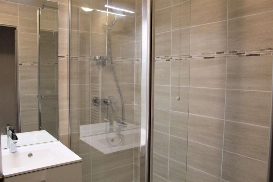 Holiday in mountain resort 2 room apartment 4 people (B016) - Résidence Albane - Vars - Shower room