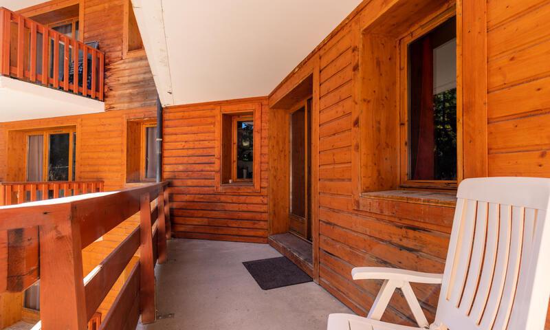 Holiday in mountain resort 2 room apartment 5 people (Prestige 37m²) - Résidence Albane - MH - Vars - Summer outside