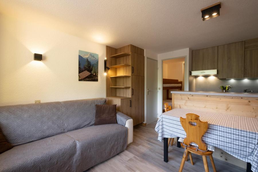 Vacances en montagne Studio coin montagne 4 personnes (15) - Résidence Alcyon - La Clusaz - Séjour