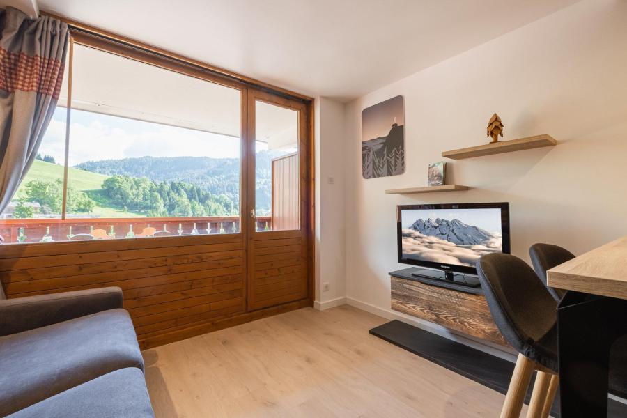 Vacanze in montagna Studio con alcova per 4 persone (12) - Résidence Alcyon - La Clusaz - Soggiorno