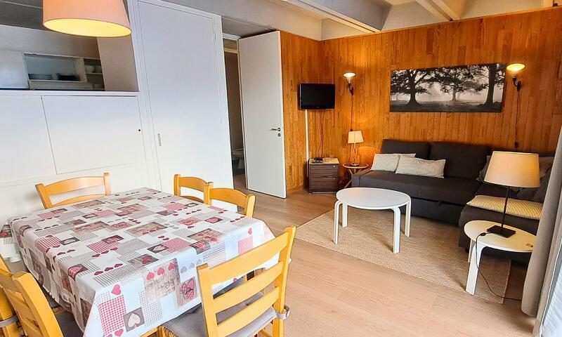 Holiday in mountain resort 2 room apartment 6 people (Confort 43m²-4) - Résidence Aldébaran - MH - Flaine - Summer outside