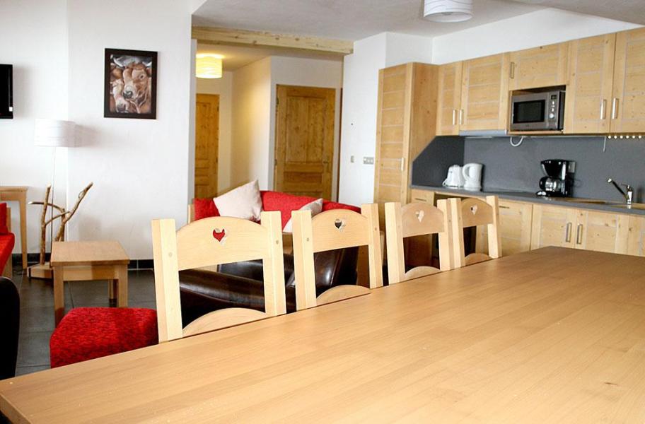 Holiday in mountain resort 4 room apartment sleeping corner 10 people (10) - Résidence Almes 1 - Tignes - Living room