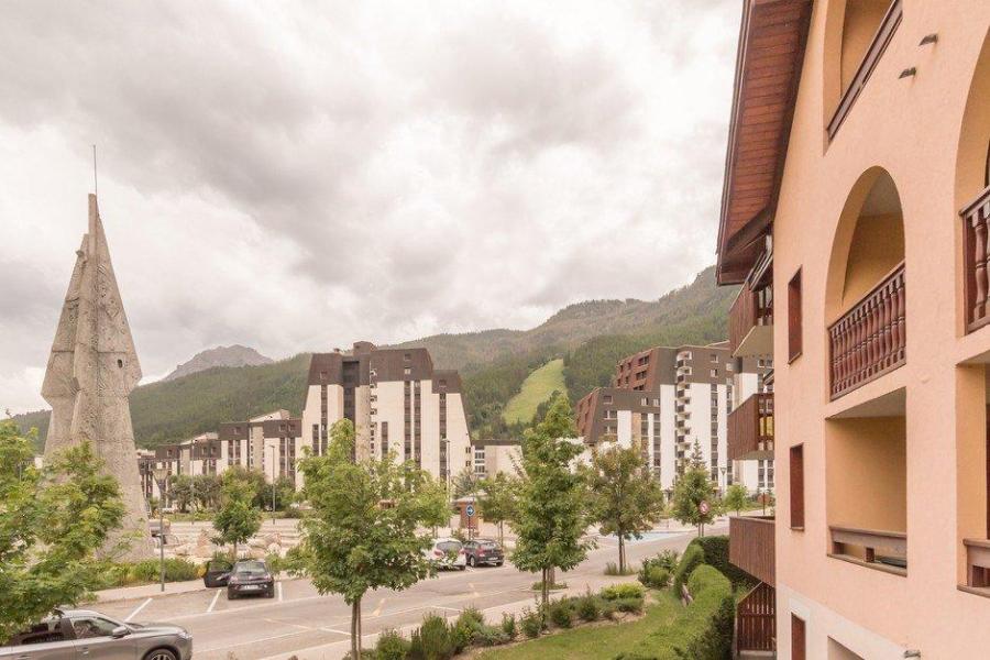 Rent in ski resort 2 room apartment 5 people (105) - Résidence Alpaga - Serre Chevalier - Summer outside