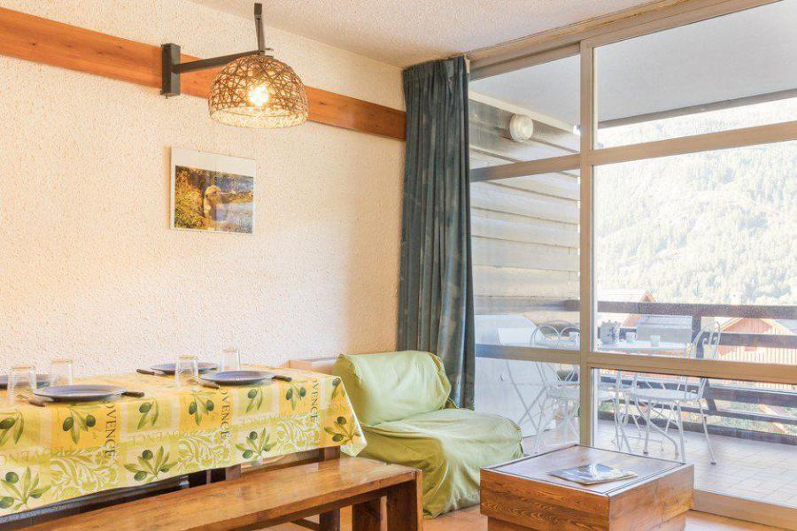 Vakantie in de bergen Studio bergnis 4 personen (B202) - Résidence Alpage - Serre Chevalier - Woonkamer