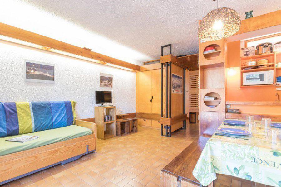 Holiday in mountain resort Studio sleeping corner 4 people (B202) - Résidence Alpage - Serre Chevalier - Living room