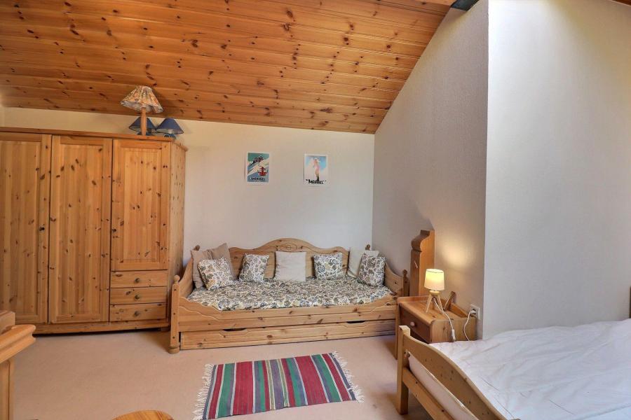 Vacaciones en montaña Apartamento dúplex 3 piezas 7 personas (D12) - Résidence Alpages du Mottaret D - Méribel-Mottaret - Habitación