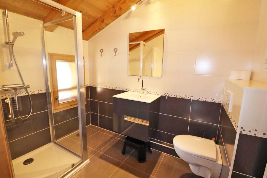 Vacances en montagne Appartement 3 pièces 4 personnes - Résidence Alpaloosa - Les Gets - Salle de douche