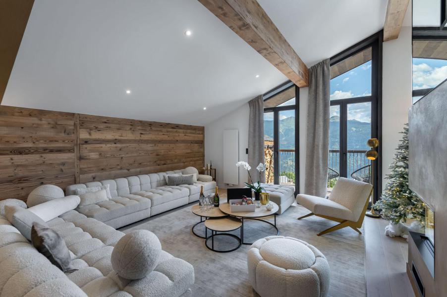 Holiday in mountain resort 5 room apartment 11 people (YERPA 2) - Résidence Alpamayor - Courchevel - Living room