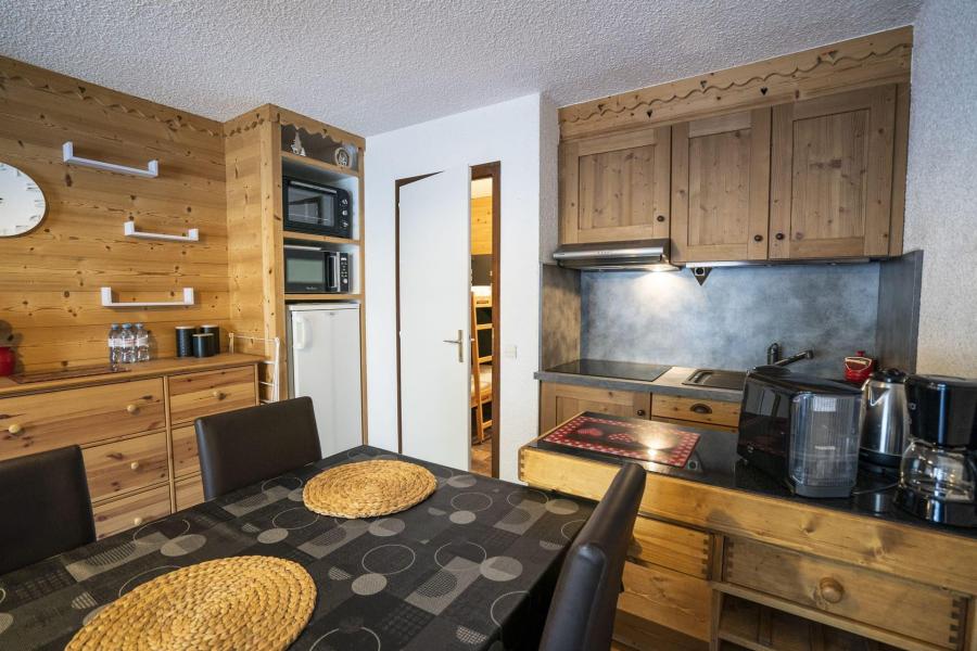 Vakantie in de bergen Studio bergnis 4 personen (107) - Résidence Alpenlake - Châtel - Woonkamer