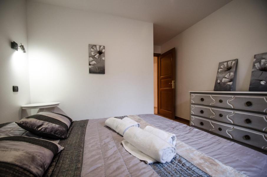 Urlaub in den Bergen 3-Zimmer-Appartment für 6 Personen (Epsilon) - Résidence Alpes 4 - Chamonix - Schlafzimmer