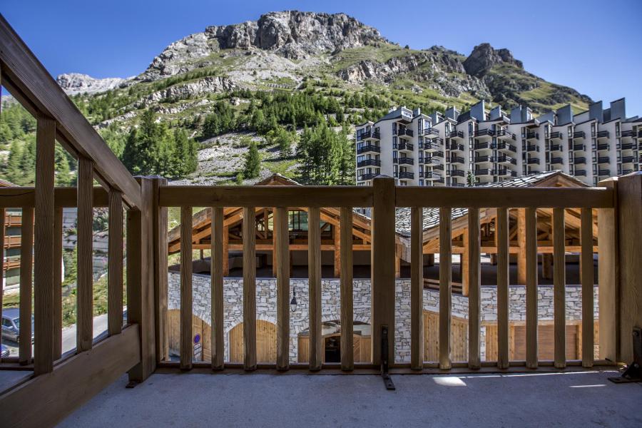 Vacances en montagne Résidence Alpina Lodge - Val d'Isère - Balcon