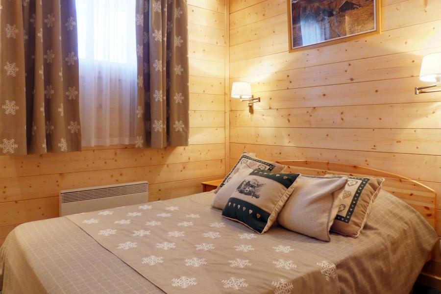 Vacaciones en montaña Apartamento cabina 2 piezas para 6 personas (C05) - Résidence Alpinéa - Méribel-Mottaret - Habitación