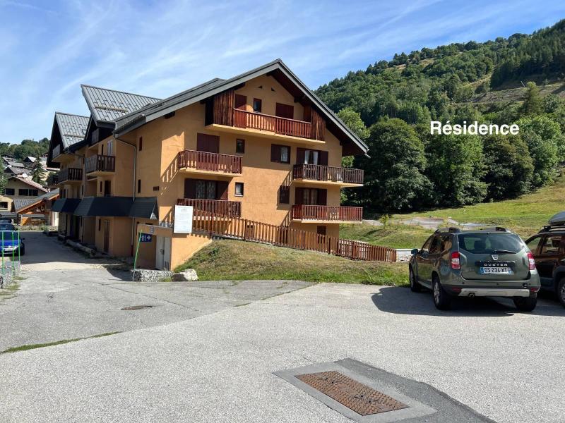 Urlaub in den Bergen 1-Zimmer-Holzhütte für 4 Personen (116) - Résidence Altair - Valloire - Draußen im Sommer