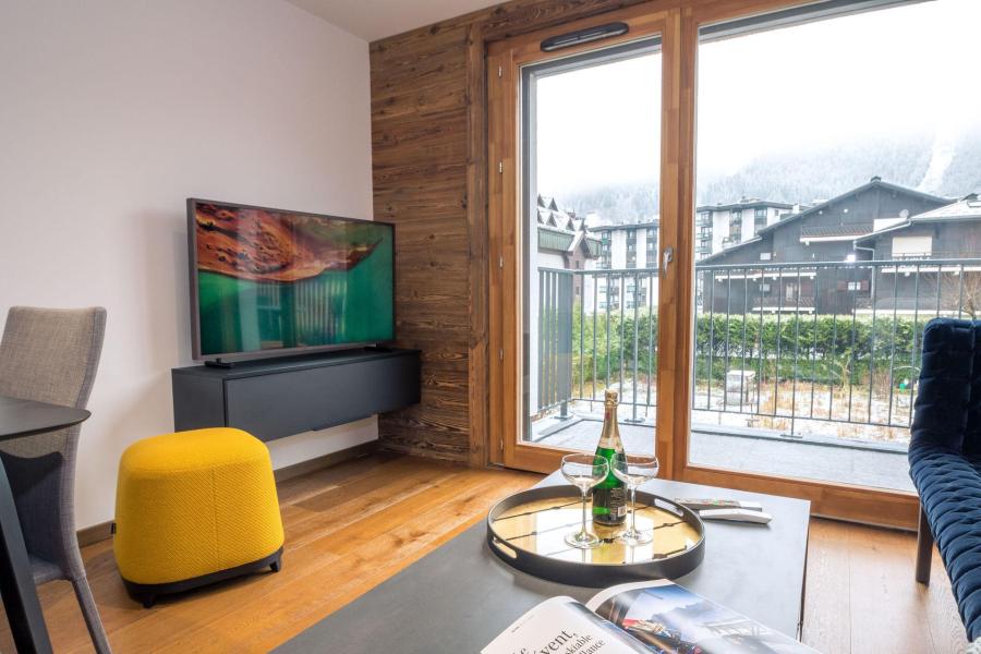 Holiday in mountain resort 2 room apartment 2 people (ALLEGRIA) - Résidence Androsace du Lyret - Chamonix - Living room