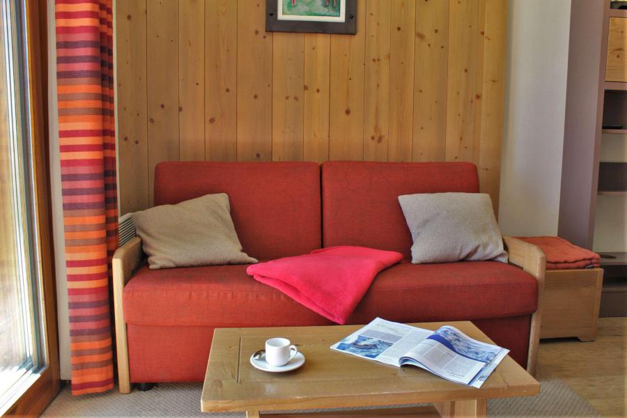 Holiday in mountain resort 2 room apartment sleeping corner 5 people (309) - Résidence Antarès - Risoul - Living room