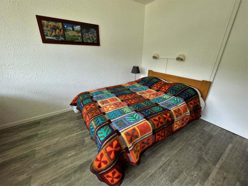 Vakantie in de bergen Appartement 2 kamers 6 personen (318) - Résidence Aravis - Les Menuires - Kamer
